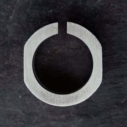 R:98 Ring